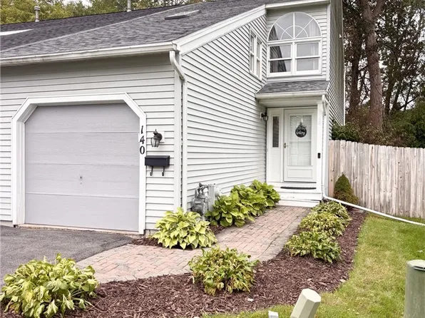 140 Memphis St, Liverpool, NY 13088