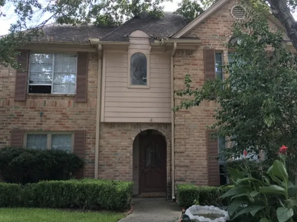 11506 Colonial Trail Dr, Houston, TX 77066