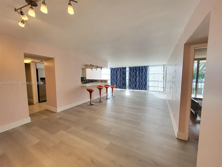501 Three Islands Blvd #310 — Photo 32