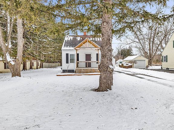 2nd image of 880 S Frost