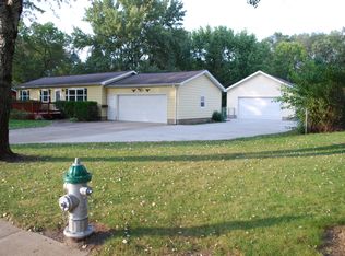 1325 Western Ave, Cedar Falls, IA 50613