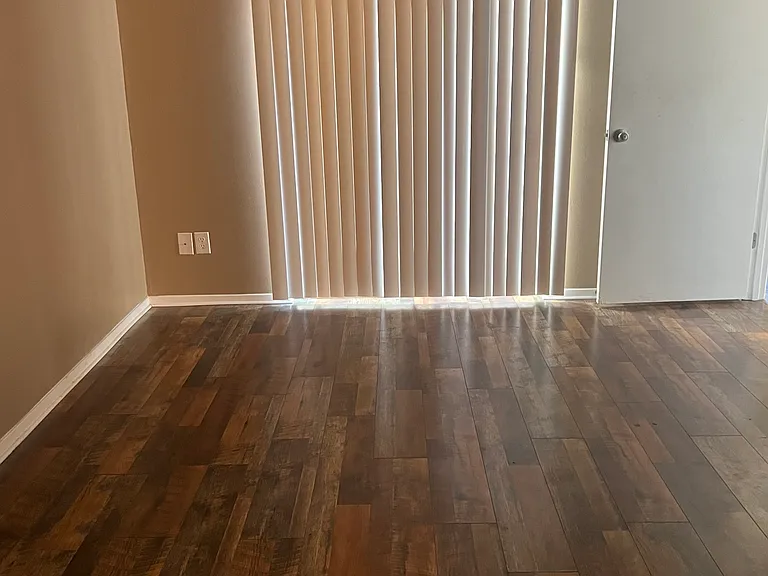 3636 Greenacres Dr #110 — Photo 4