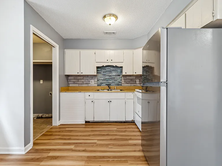 4822 Long Branch Dr — Photo 21