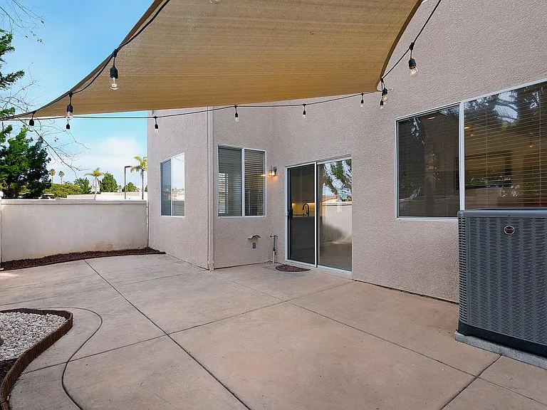 10801 Calle Mar De Mariposa — Photo 22
