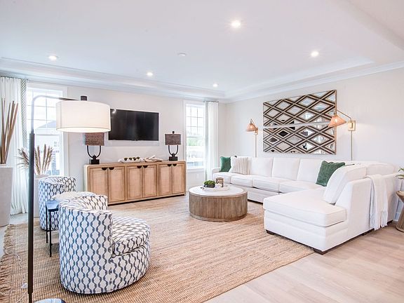7th image of this home