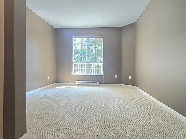 1252 Town Centre Blvd #428 — Photo 5