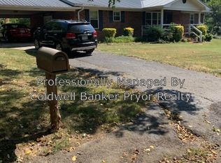124 Smyrna Firetower Rd, Evensville, TN 37332