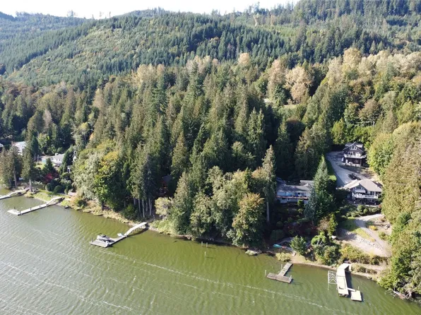 18895 W Big Lake Boulevard, Mount Vernon, WA 98274