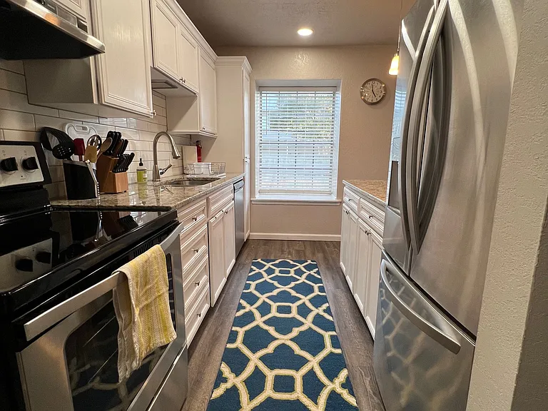 168 Barilla Pl #202-B — Photo 14