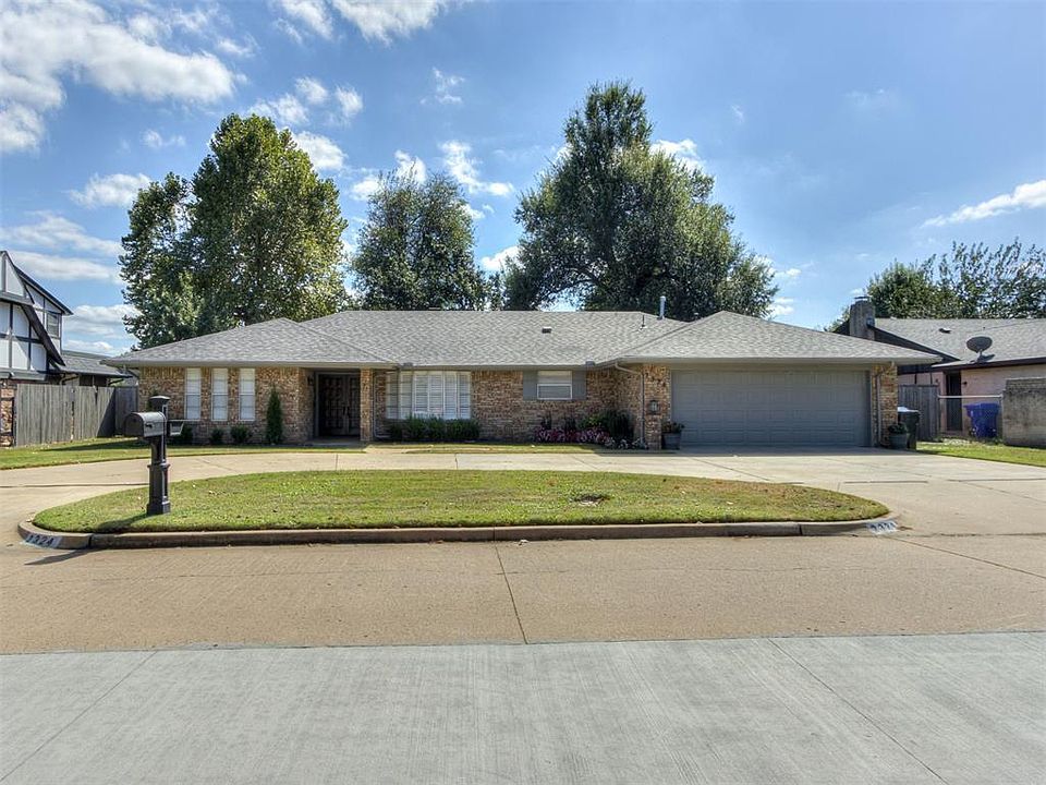 1st image of 2324 Parkland Way