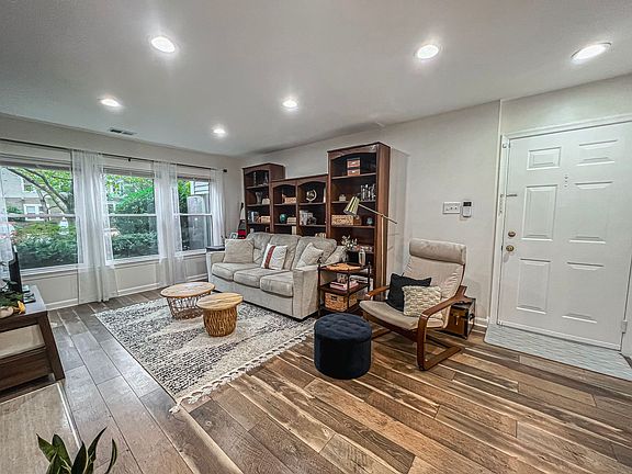 2nd image of 7714 Lafayette Forest Dr #1