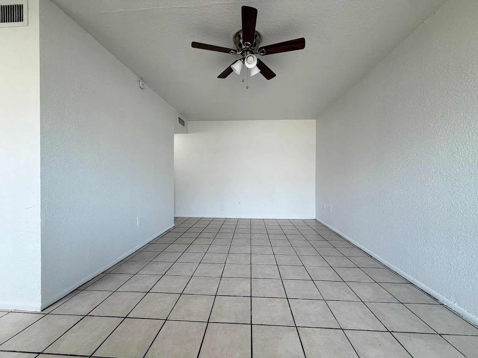 1 bed, $995 — Photo 4