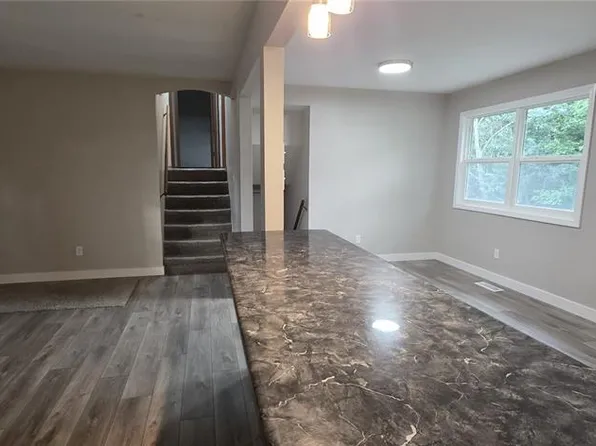 2804 Parthenon Dr, De Soto, MO 63020