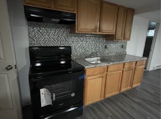 80 Bernard St #BASEMENT, Massapequa, NY 11758