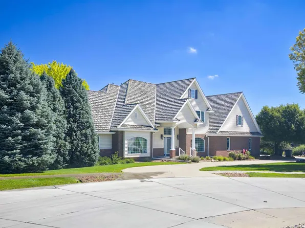1005 Darrus Dr, Norfolk, NE 68701