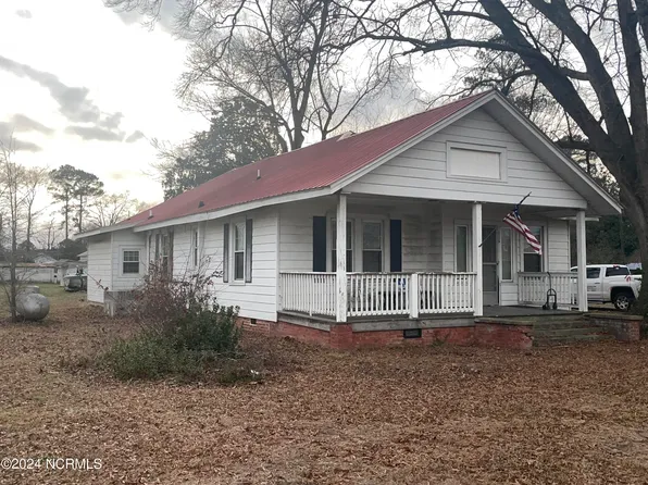 116 E Church Street, Calypso, NC 28325