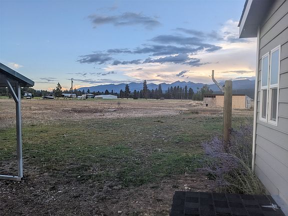 5th image of 121 Camas Ranch Rd
