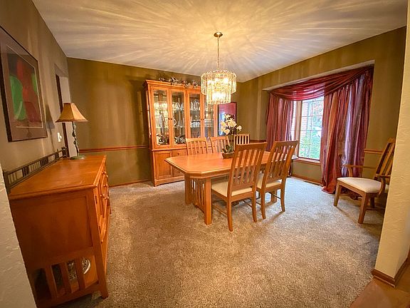 Formal  dining room
