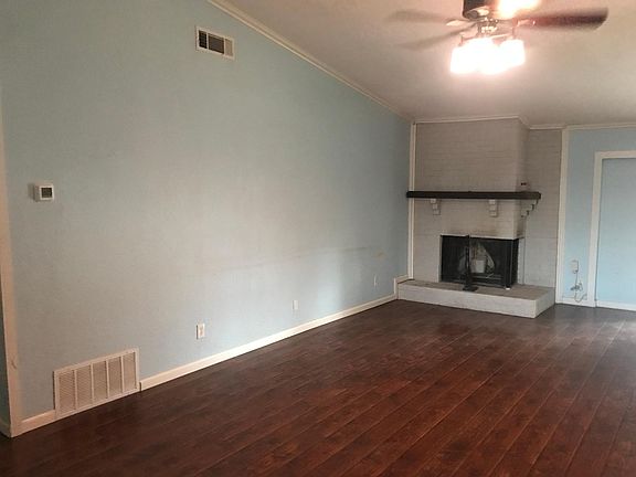 4th image of 2104 Argonne Dr
