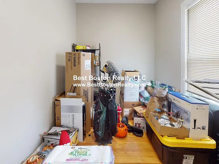317 Main St #3 — Photo 15