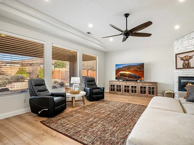 143 N Cortez Trl — Photo 7