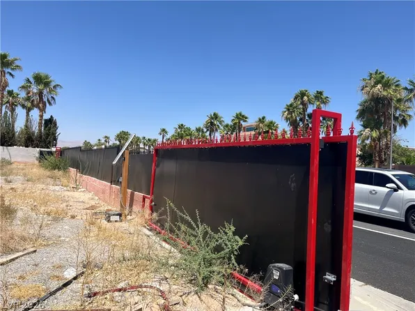 6265 W Russell Rd, Las Vegas, NV 89118