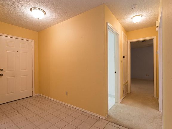 5th image of 7469 Baywoods Ln