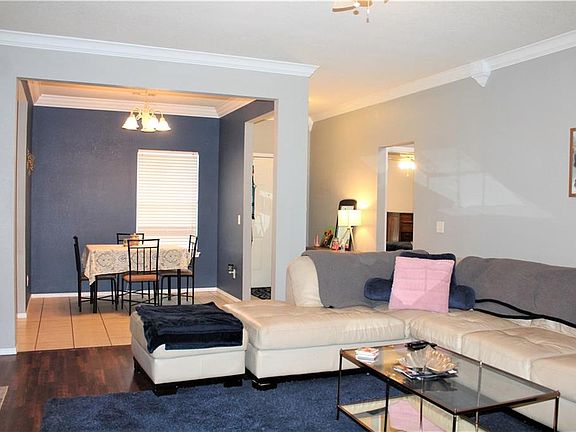 2nd image of 515 Richland Creek Ave