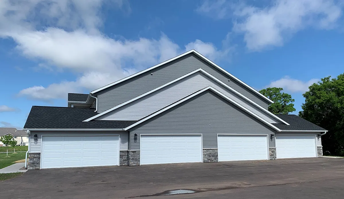 Building Photo - 1252 Parkland Dr #1-4/1256-4