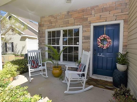 2nd image of 2011 Winterset Dr