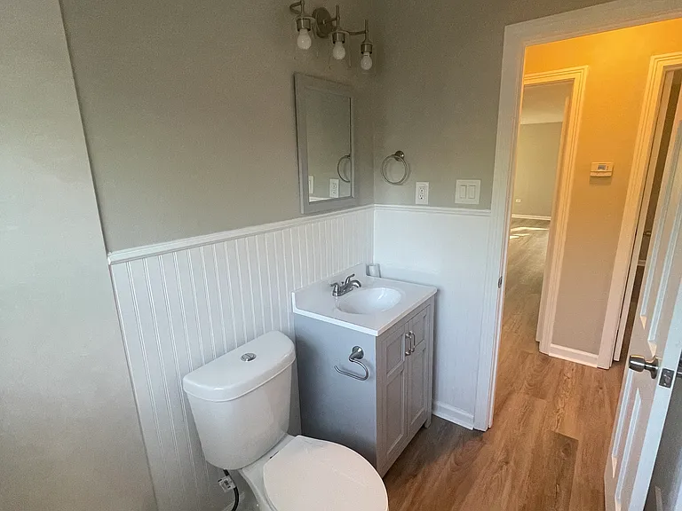 2812 Ethel Ave — Photo 7