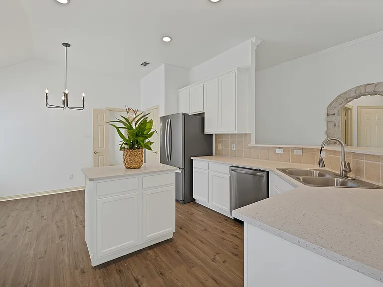5516 Broken Bend Dr — Photo 14