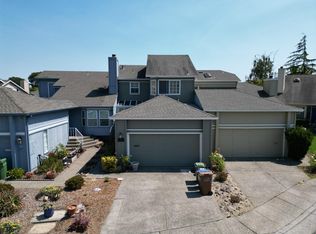 21 Portsmouth Cv, San Rafael, CA 94901