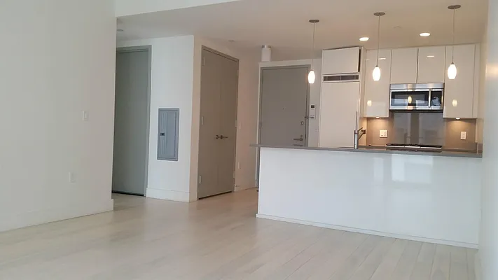 Rented by Keller Williams NYC | media 49