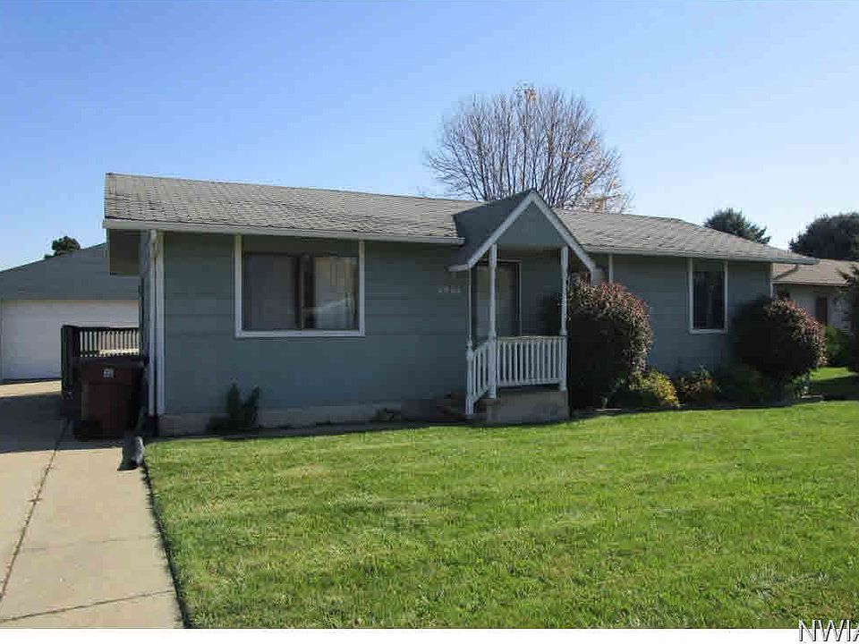 1st image of 2908 G St