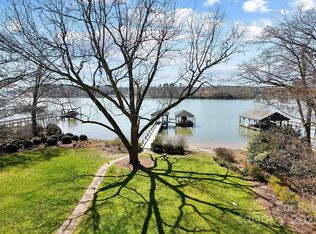 6403 Amos Smith Rd, Charlotte, NC 28214