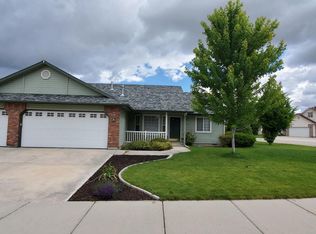 2000 E Doberman Dr, Meridian, ID 83642