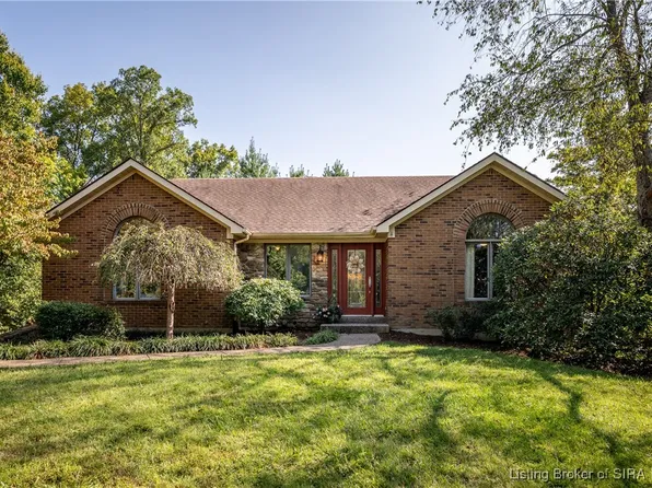 5555 Kruer Lane, Floyds Knobs, IN 47119