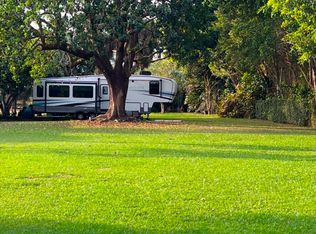 182 Avenue 256 St SW, Homestead, FL 33031