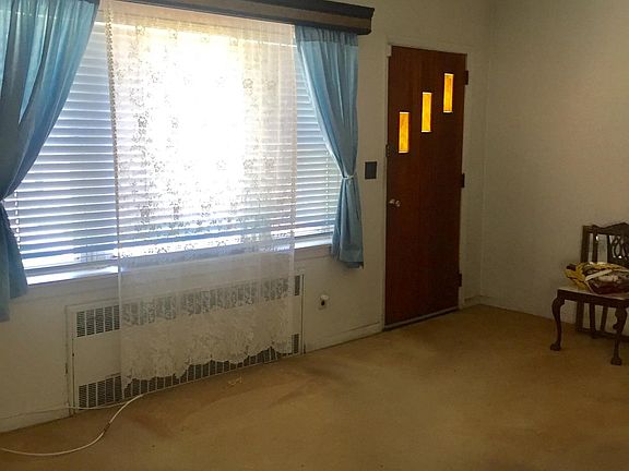 2nd image of 278 Mallory Ave