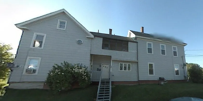 90 Roak St #3
