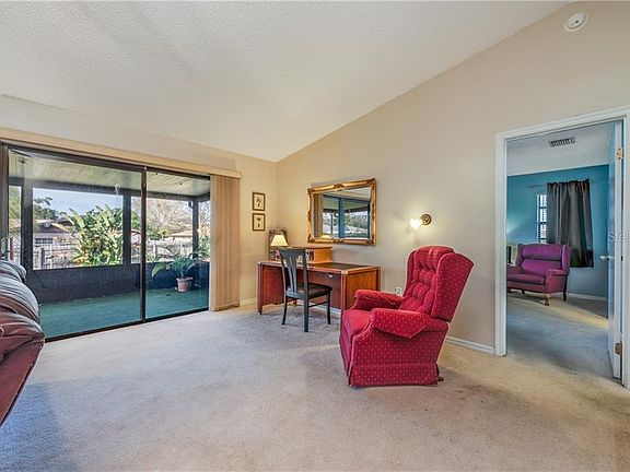 4th image of 2422 Jaywood Dr