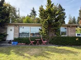 16214 Larch Way, Lynnwood, WA 98087