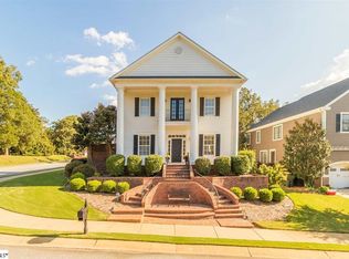 22 Lowther Hall Ln, Greenville, SC 29615