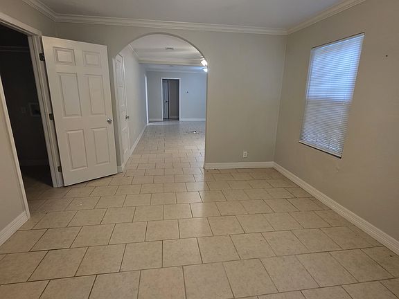 2nd image of 1352 Shamrock Dr
