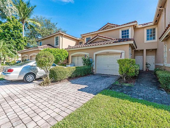 3rd image of 4167 Crystal Lake Dr #4167