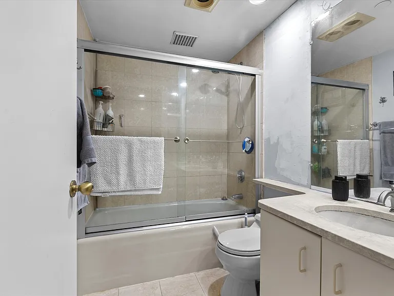 10 Rogers St #214 — Photo 14