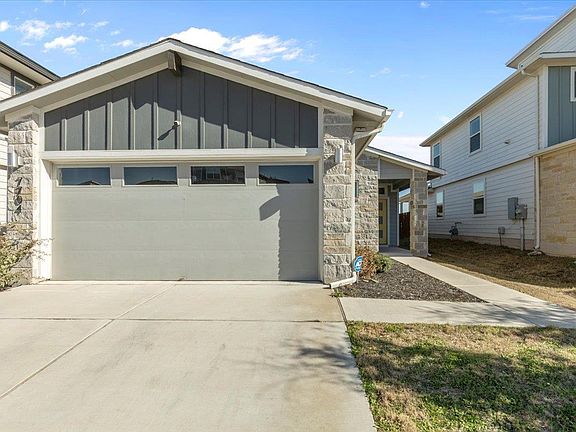 2nd image of 7704 Jacobean Way