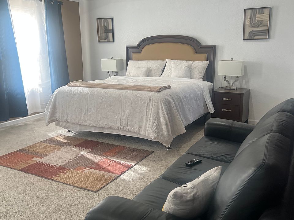 1st image of 2 Ponderosa Dr #2
