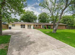 5303 Shelton Rd, Brookside Village, TX 77581